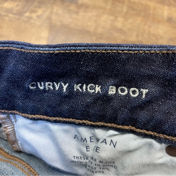 American Eagle Jeans Curvy Kick Boot Dark Wash Womens 10 Short Center Seam Blue - Picture 8 of 10